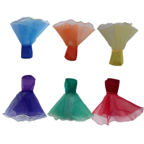 juggling scarves
